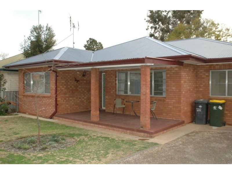 323 Fitzroy  St, Dubbo NSW 2830