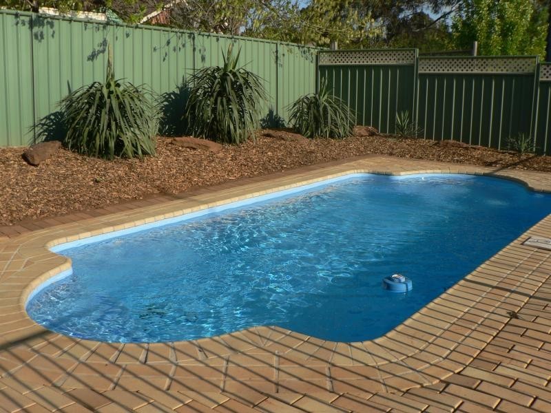 16 Pinehurst Ave, Dubbo NSW 2830