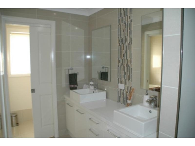 2 Lago  Ct, Dubbo NSW 2830
