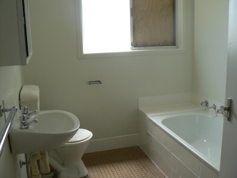 19 Salter Dr, Dubbo NSW 2830