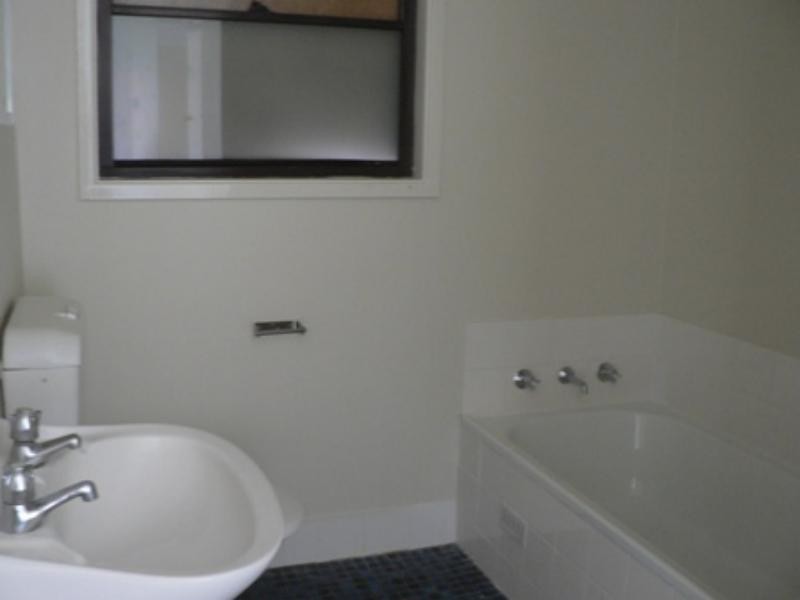 20 Salter Dr, Dubbo NSW 2830