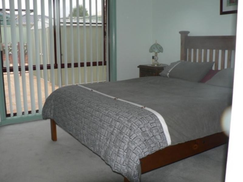 18 Ronald St, Dubbo NSW 2830