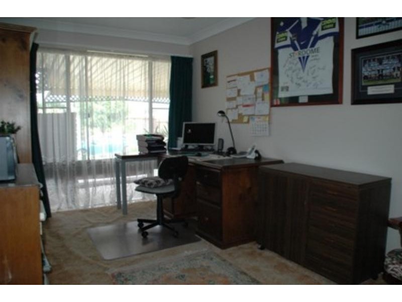 7 Booth St, Dubbo NSW 2830