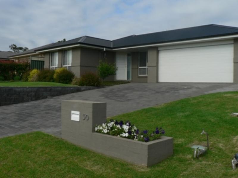 50 Cypress Point Dr, Dubbo NSW 2830