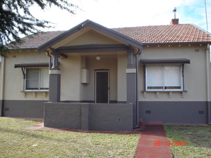240 Darling St, Dubbo NSW 2830