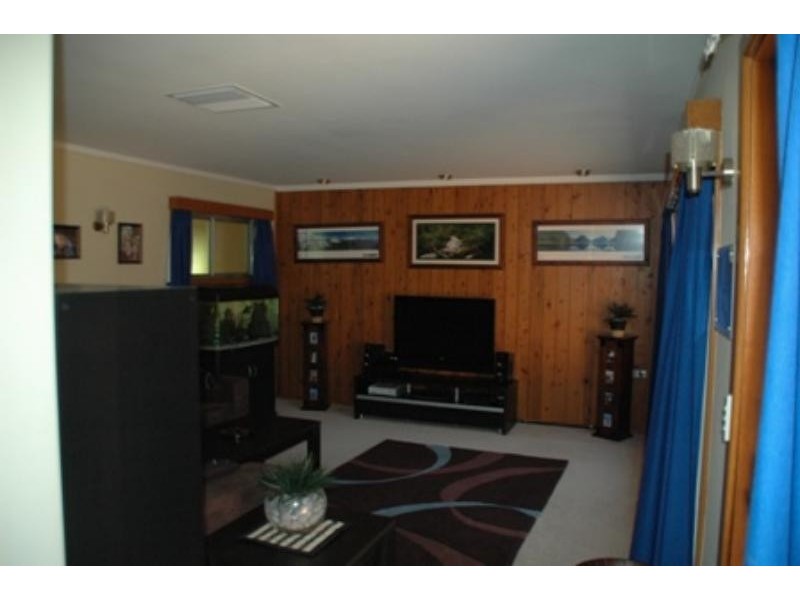 4 Wyuna St, Dubbo NSW 2830