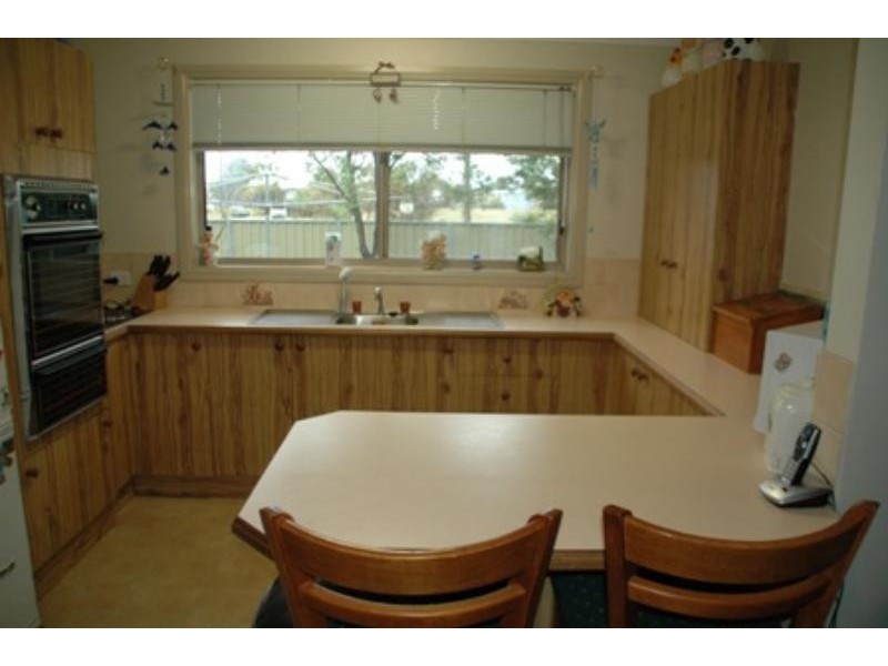 1/5 Rothesay Ct, Dubbo NSW 2830