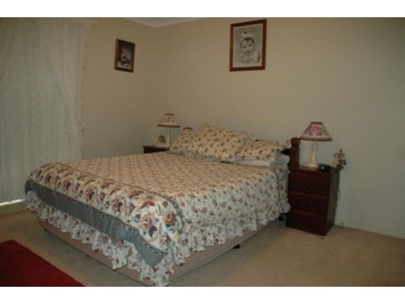 1/5 Rothesay Ct, Dubbo NSW 2830