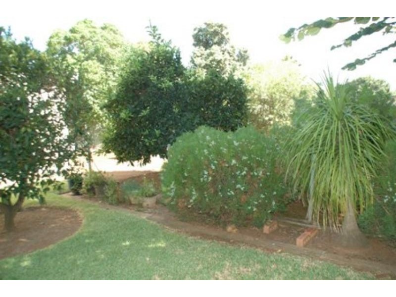 32 Lovett Ave, Dubbo NSW 2830