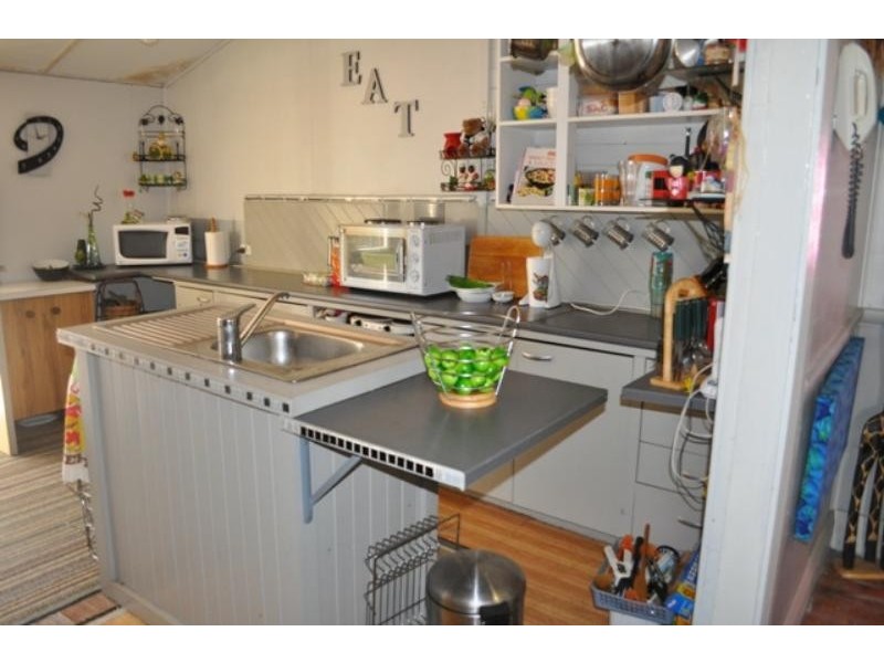 51 Cobra St, Mendooran NSW 2842