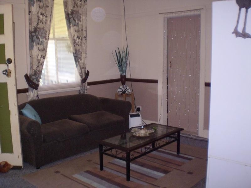 51 Cobra St, Mendooran NSW 2842