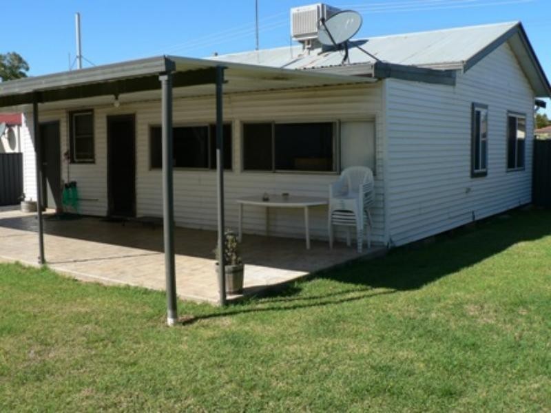 13 Minore  Rd, Dubbo NSW 2830