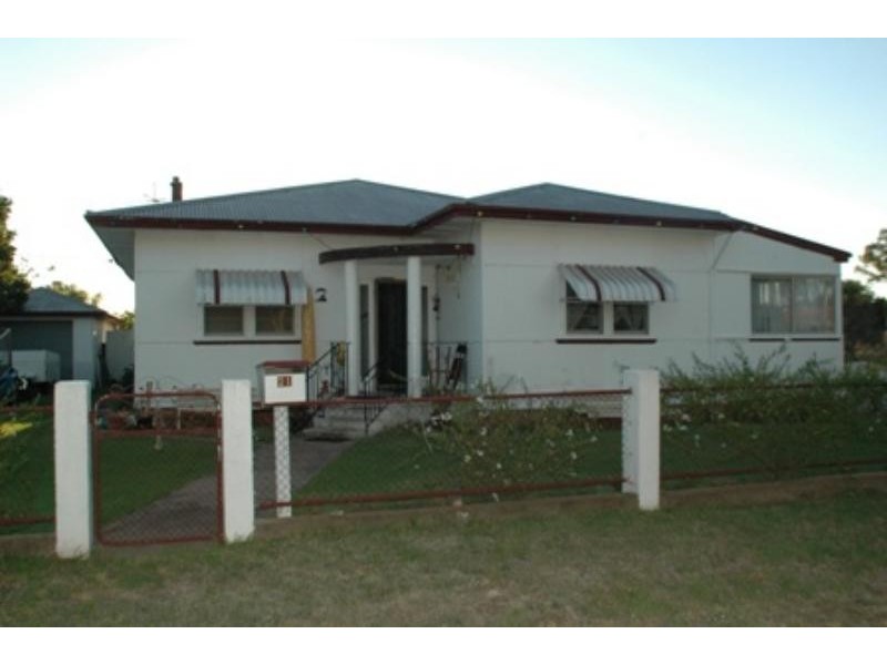 21 Napier St, Mendooran NSW 2842