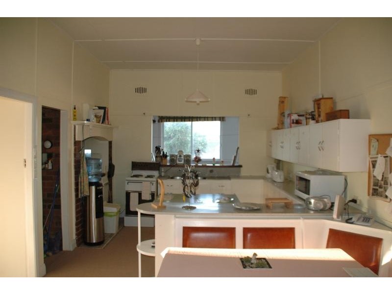 21 Napier St, Mendooran NSW 2842