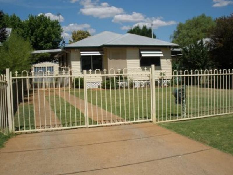 38 Leavers  St, Dubbo NSW 2830