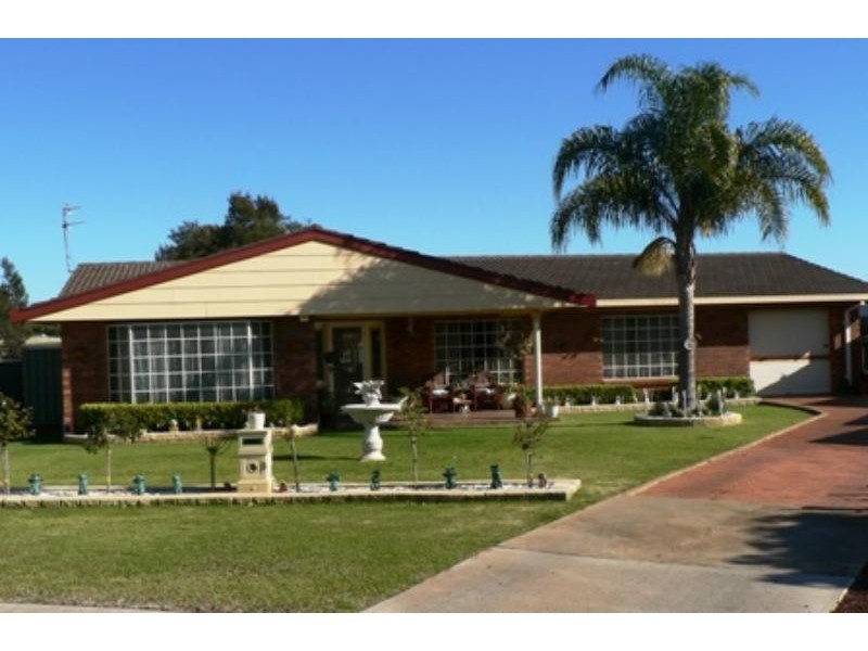 9 Condon Pl, Dubbo NSW 2830