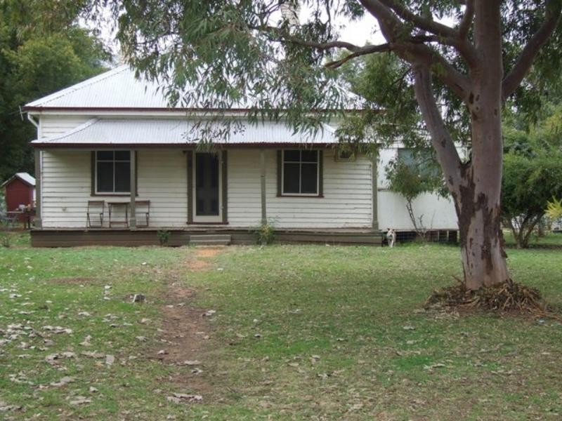 105 Dandaloo  St, Narromine NSW 2821