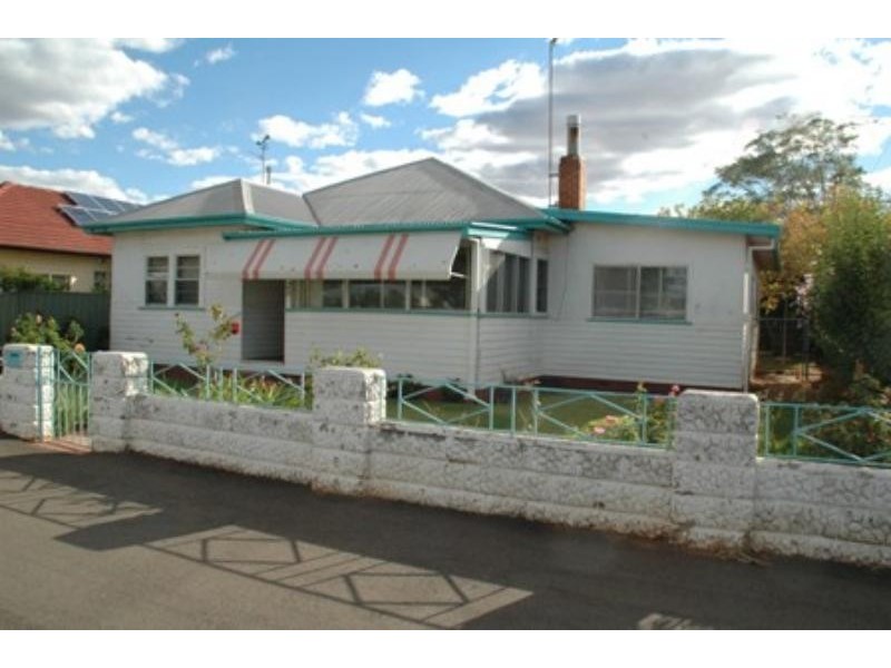 23 Gipps St, Dubbo NSW 2830