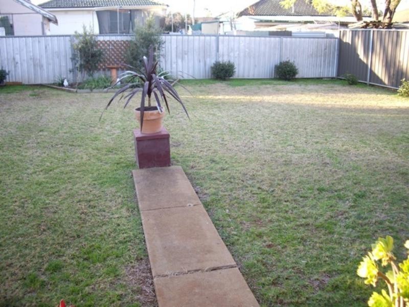 7 Spence  St, Dubbo NSW 2830