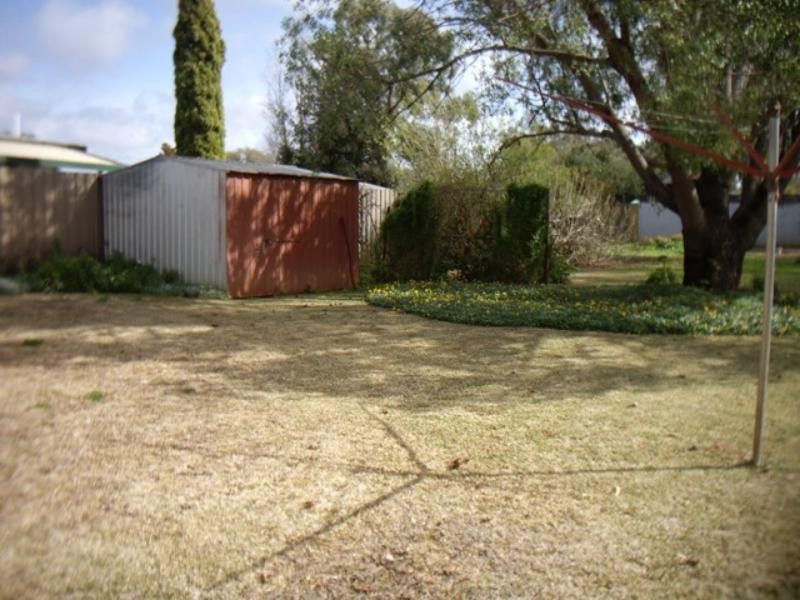 75 Temoin St, Trangie NSW 2823