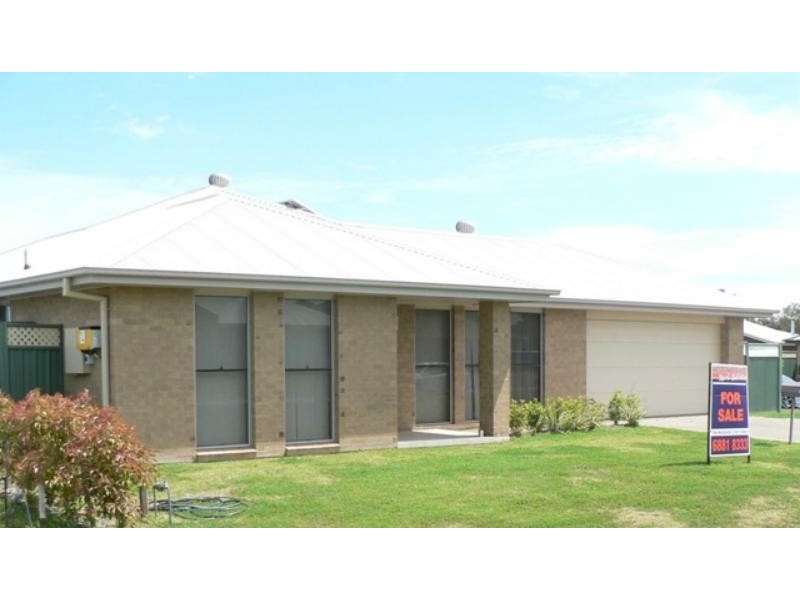 15B Dunheved  Cir, Dubbo NSW 2830