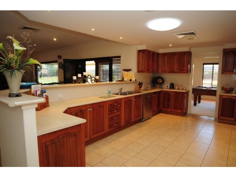 4 Noccundra Pl, Dubbo NSW 2830