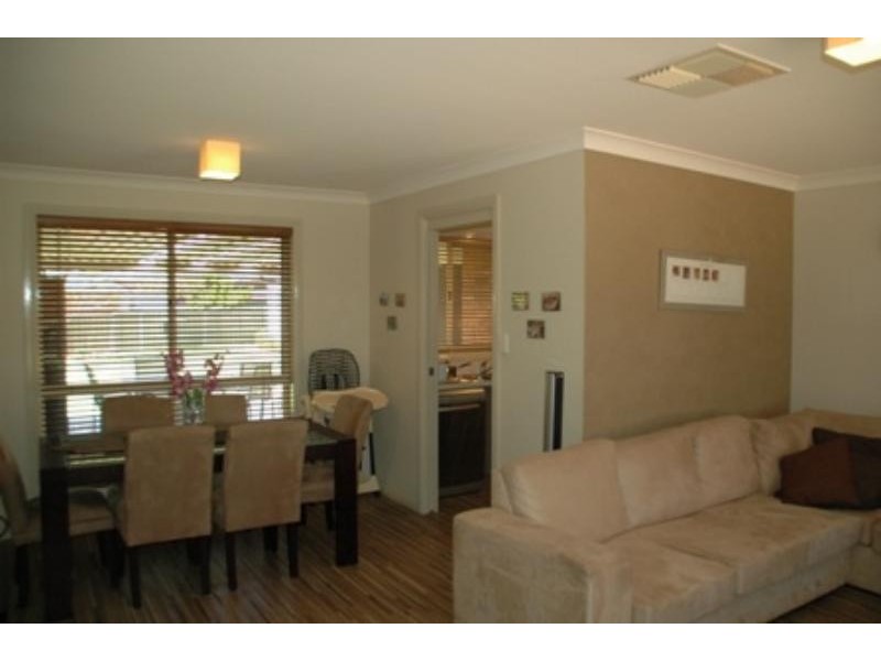 12 O’Connor  Pl, Dubbo NSW 2830