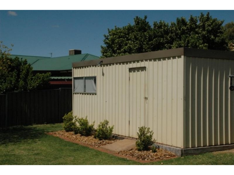 12 O’Connor  Pl, Dubbo NSW 2830