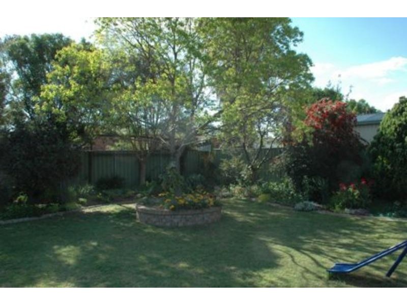 71 Sheraton  Rd, Dubbo NSW 2830