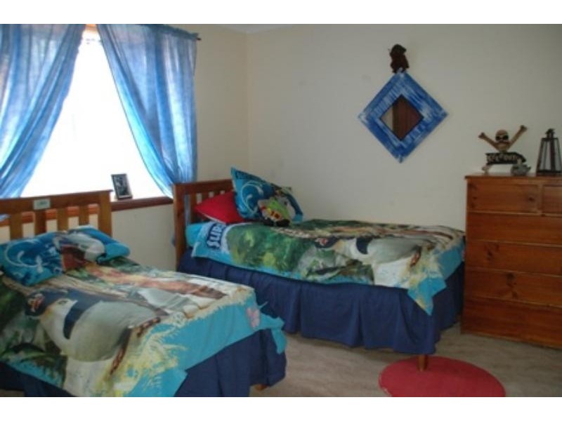 69 Websdale Dr, Dubbo NSW 2830