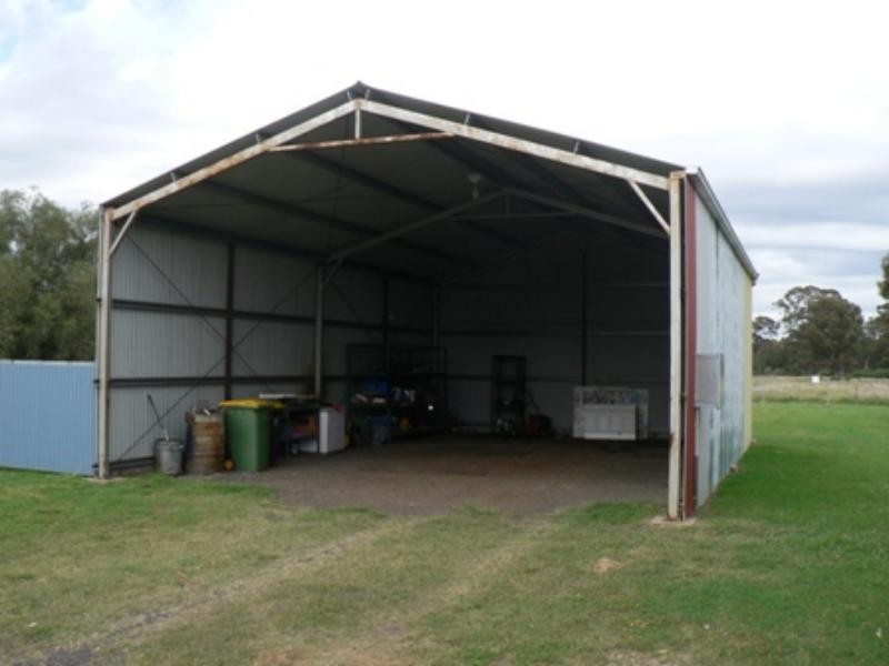 3 Cobboco  Rd, Eumungerie NSW 2831