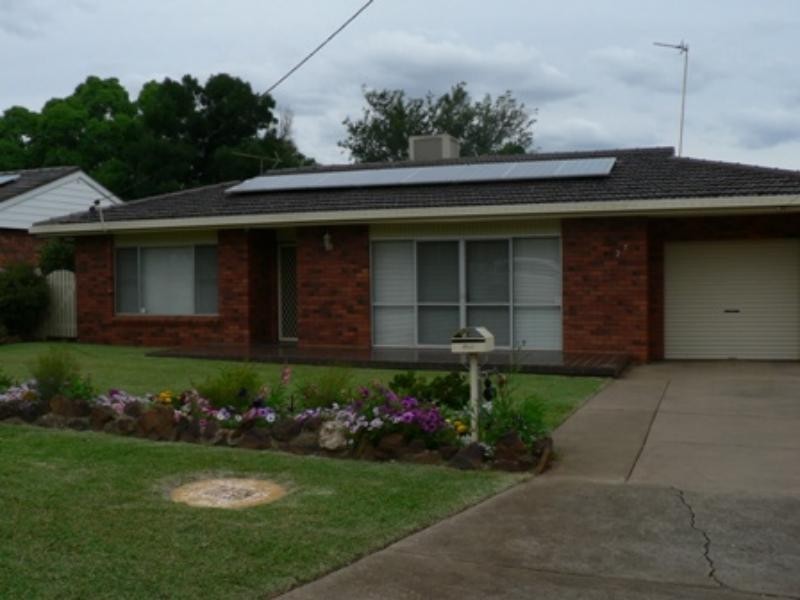 27 Sapphire St, Dubbo NSW 2830