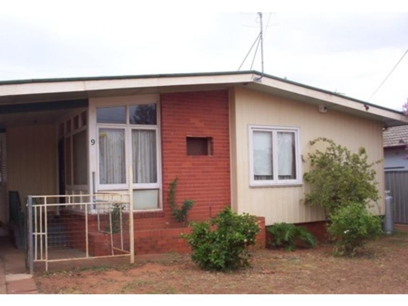 9 Yulong St, Dubbo NSW 2830