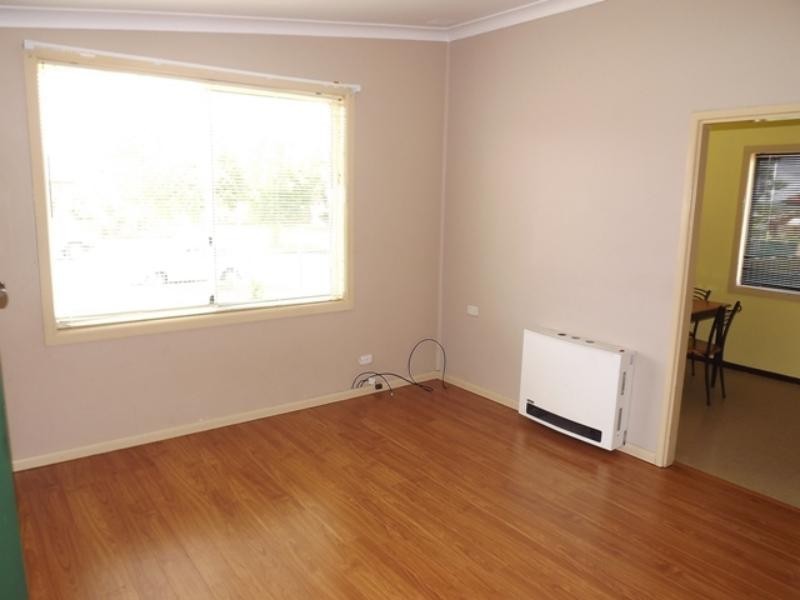 4 Yulong  St, Dubbo NSW 2830