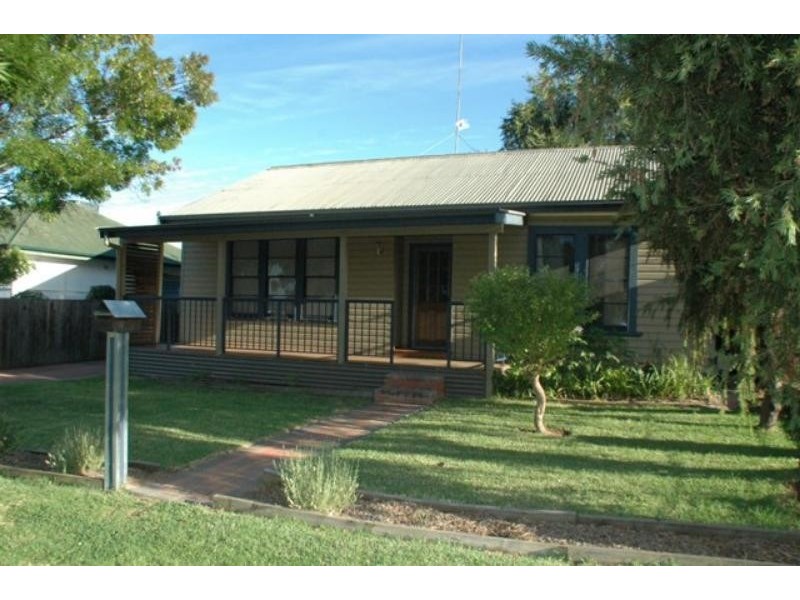 32 Hay  St, Dubbo NSW 2830