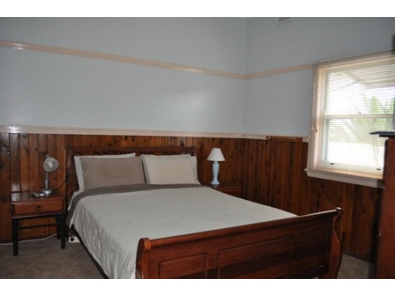 53 Caswell St, Peak Hill NSW 2869