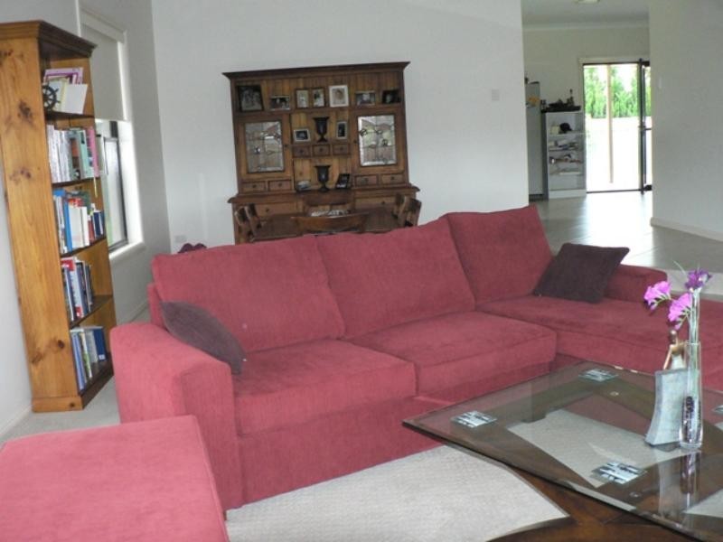 6-8 Carnegie  Ave, Dubbo NSW 2830
