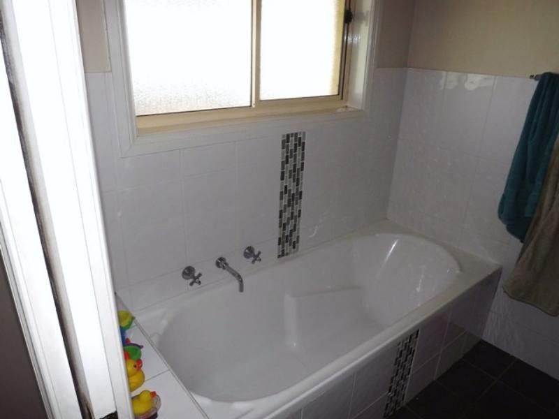 42 Elizabeth St, Dubbo NSW 2830