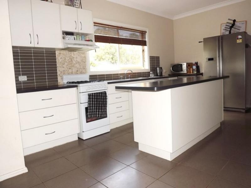 42 Elizabeth St, Dubbo NSW 2830