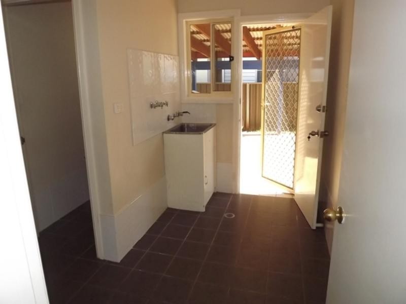 42 Elizabeth St, Dubbo NSW 2830