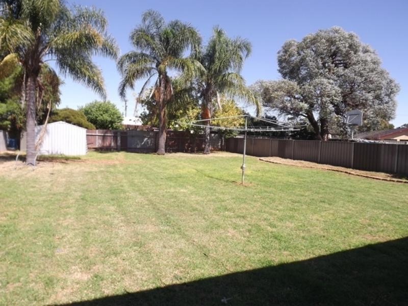 42 Elizabeth St, Dubbo NSW 2830