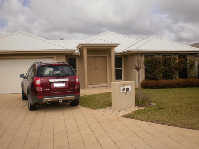 17 Arbory  Cl, Dubbo NSW 2830