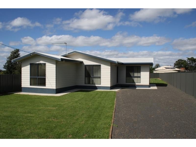 152 Yaruga St, Dubbo NSW 2830