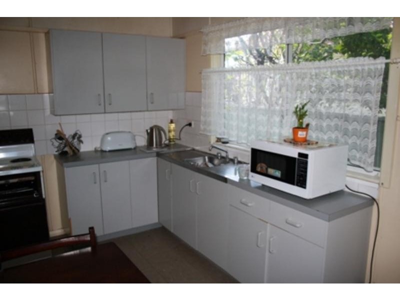 37 Hawkins St, Wellington NSW 2820