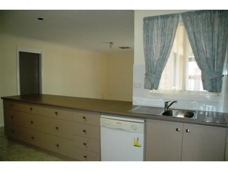 32 St Georges Tce, Dubbo NSW 2830