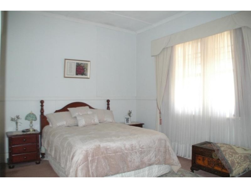233 Brisbane  St, Dubbo NSW 2830