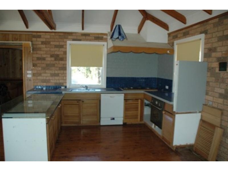 19 Bell St, Yeoval NSW 2868