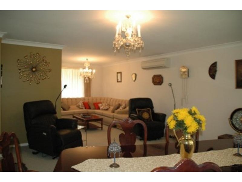 12 Butler Dr, Gilgandra NSW 2827