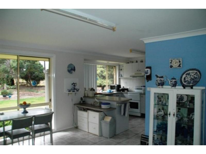 12 Butler Dr, Gilgandra NSW 2827