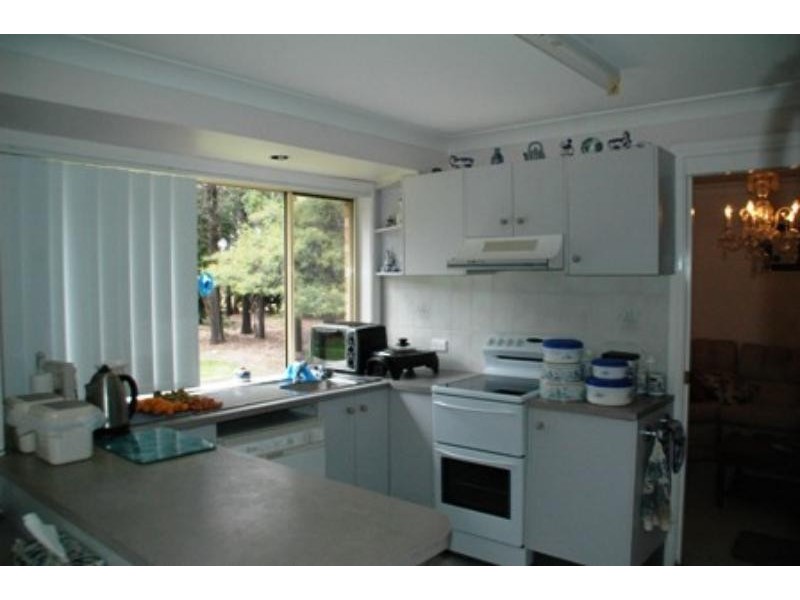 12 Butler Dr, Gilgandra NSW 2827